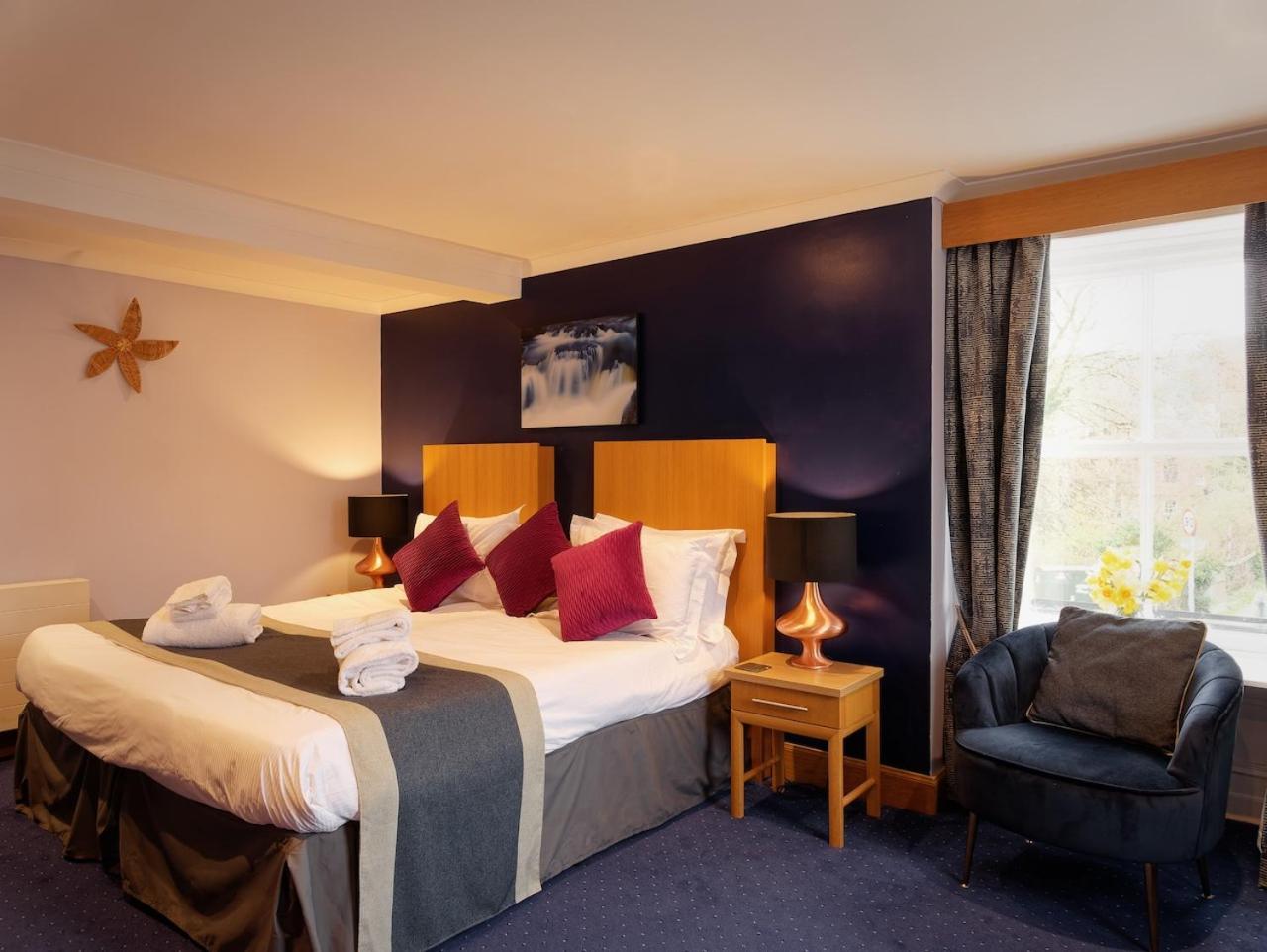 The Ship Inn - Winner Best Hotel Experience 2024 Visit Scotland Gatehouse of Fleet Exteriör bild